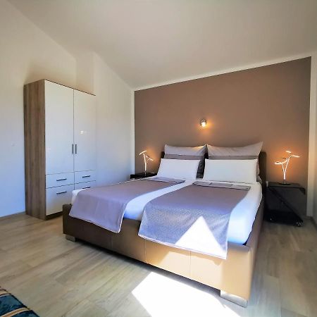Apartments Petar Pan Fažana Εξωτερικό φωτογραφία