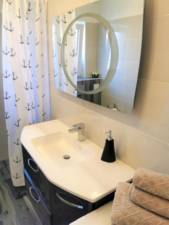 Apartments Petar Pan Fažana Εξωτερικό φωτογραφία