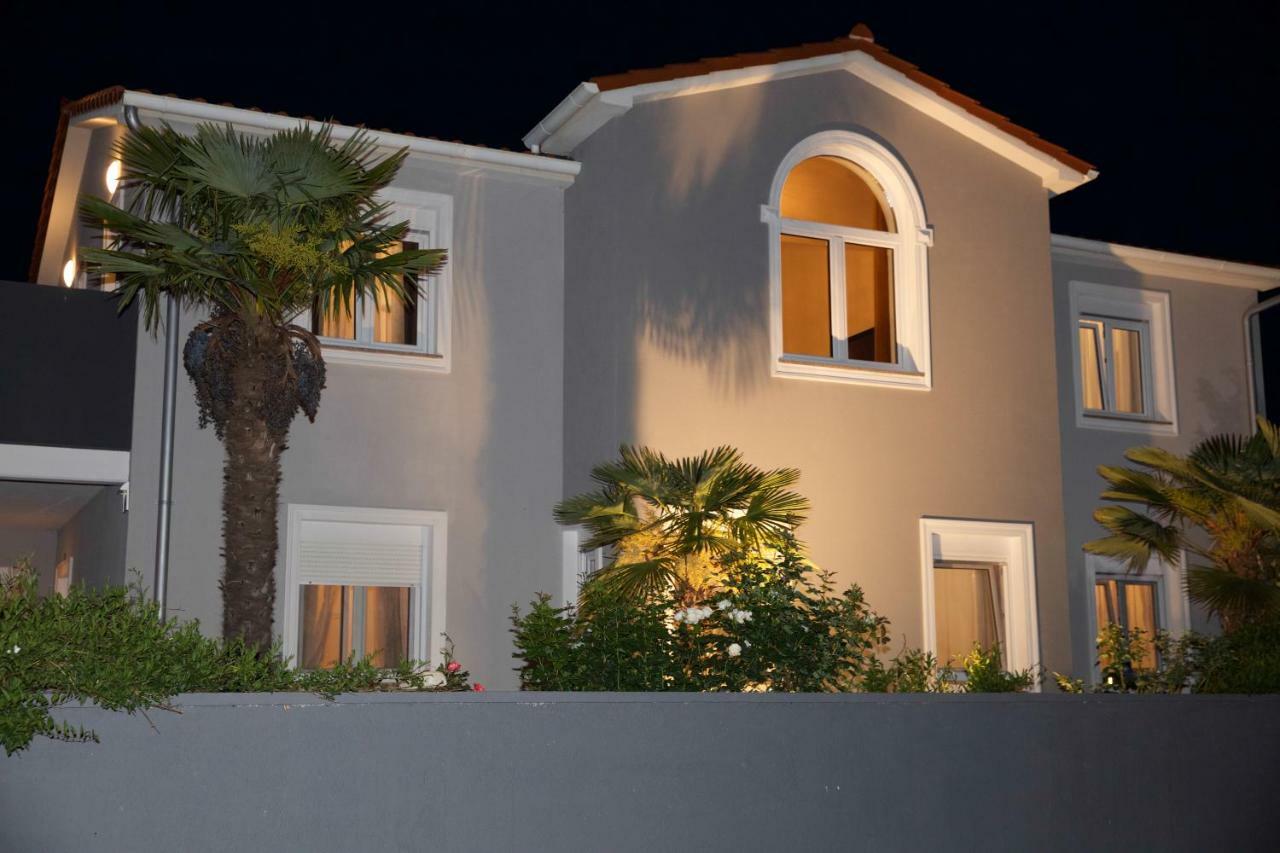 Apartments Petar Pan Fažana Εξωτερικό φωτογραφία