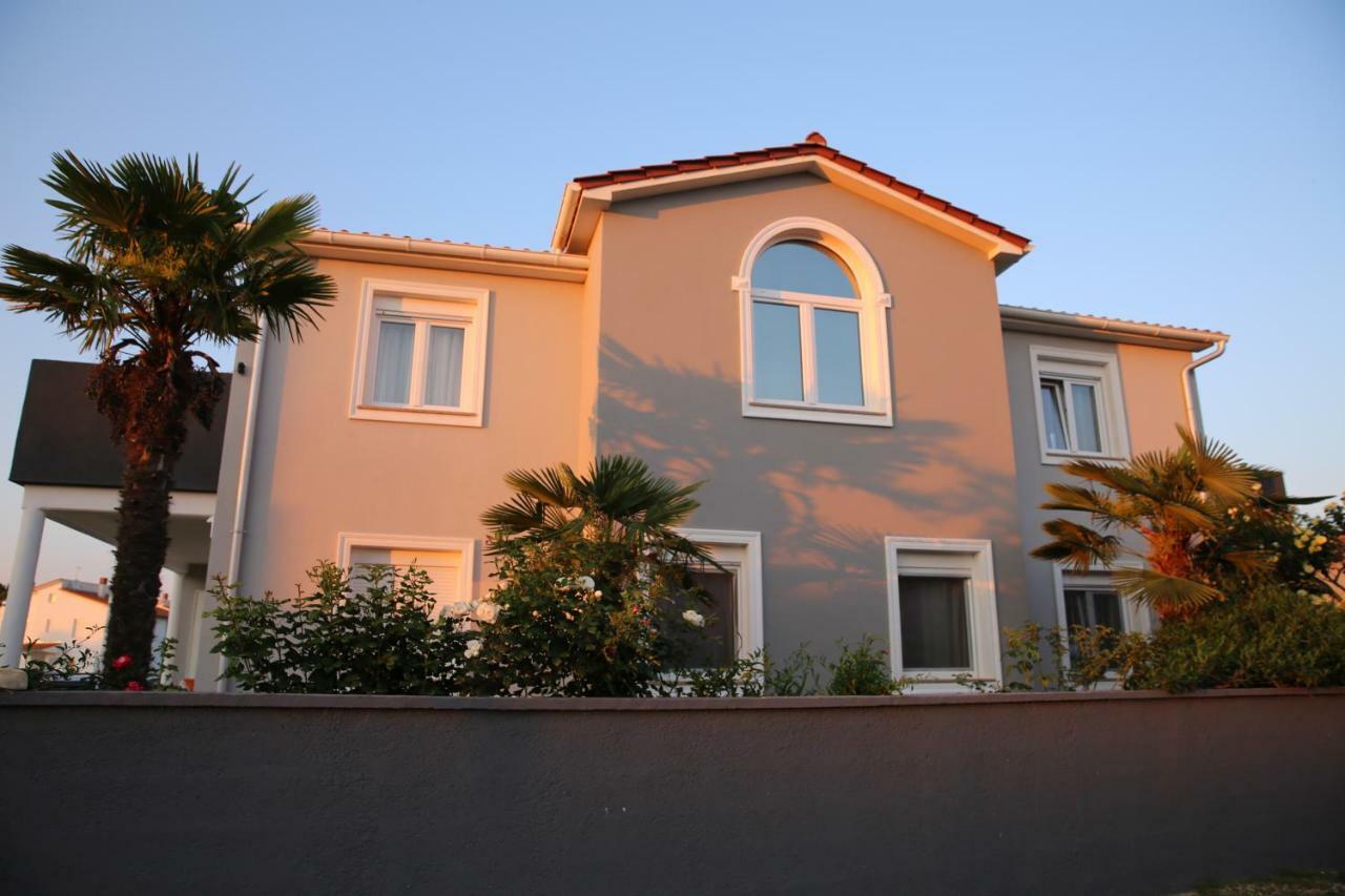 Apartments Petar Pan Fažana Εξωτερικό φωτογραφία